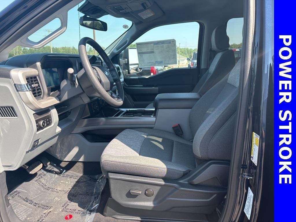new 2025 Ford F-350 car, priced at $77,072