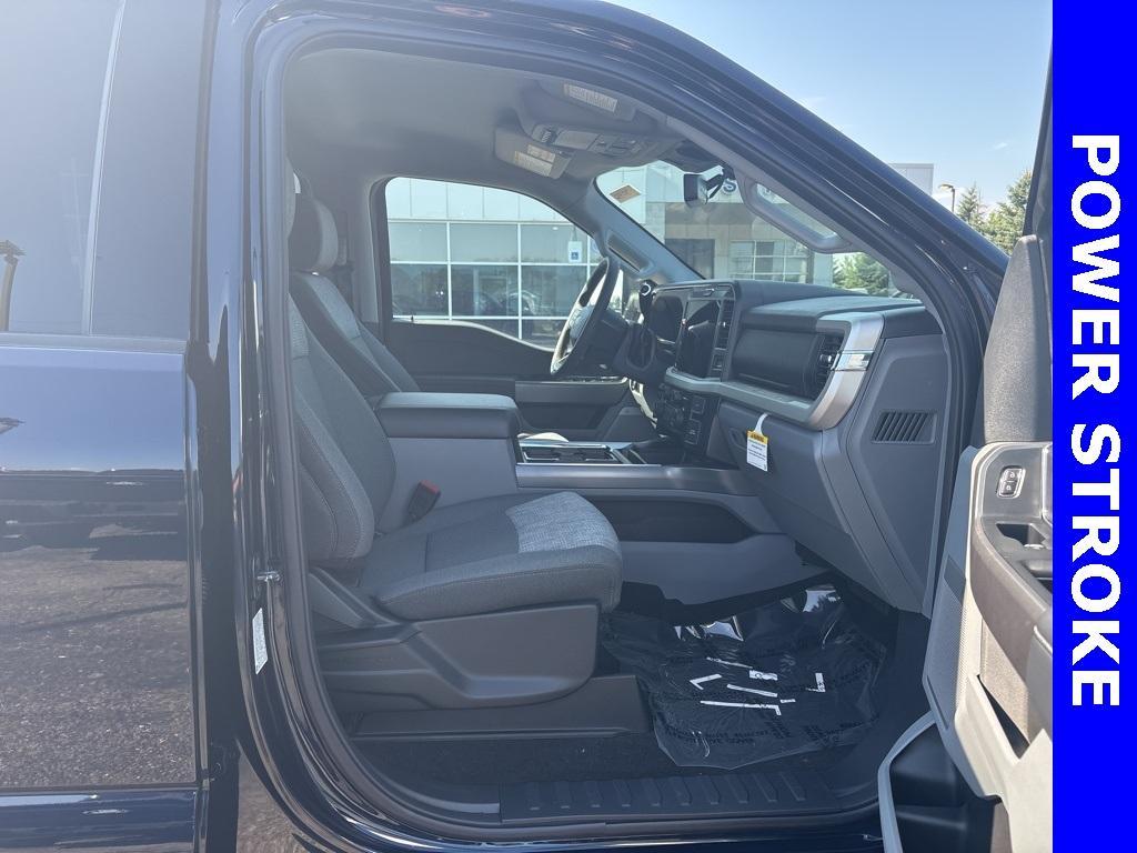 new 2025 Ford F-350 car, priced at $77,072