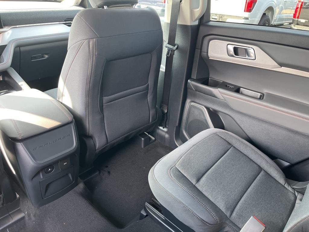 new 2025 Ford Explorer car, priced at $42,511