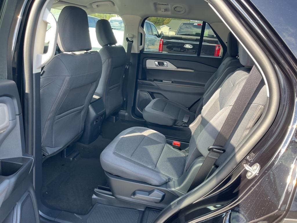 new 2025 Ford Explorer car, priced at $42,511