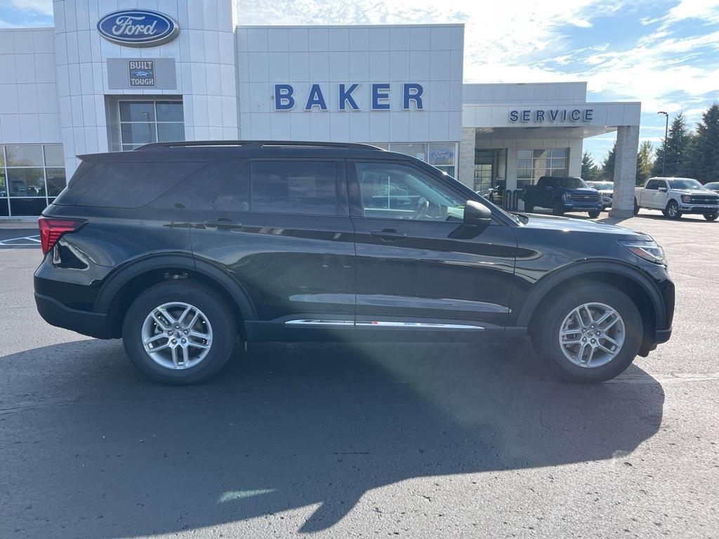 new 2025 Ford Explorer car, priced at $42,511