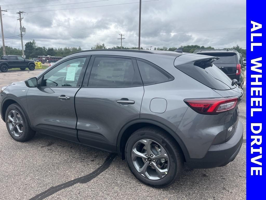 new 2025 Ford Escape car, priced at $34,990