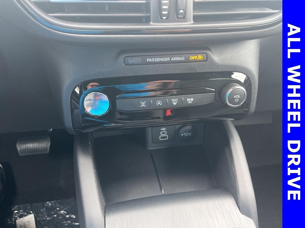 new 2025 Ford Escape car, priced at $34,990