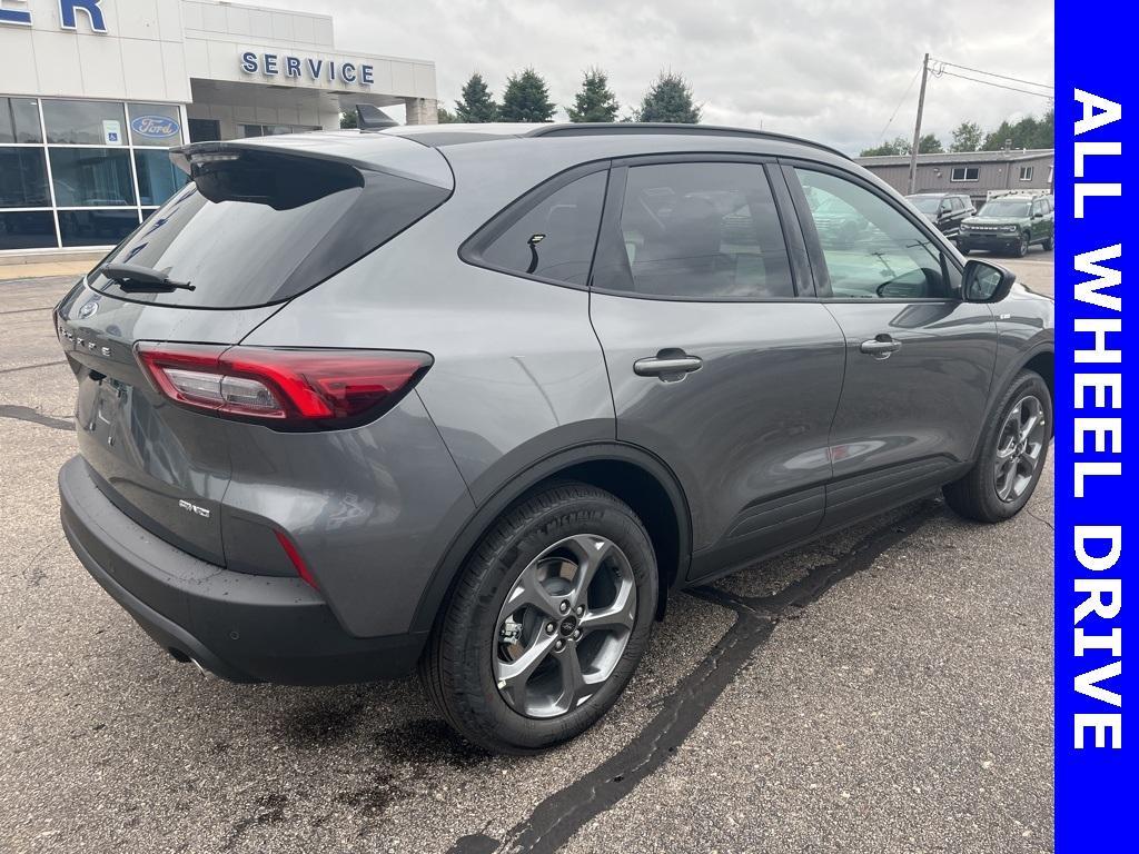 new 2025 Ford Escape car, priced at $34,990