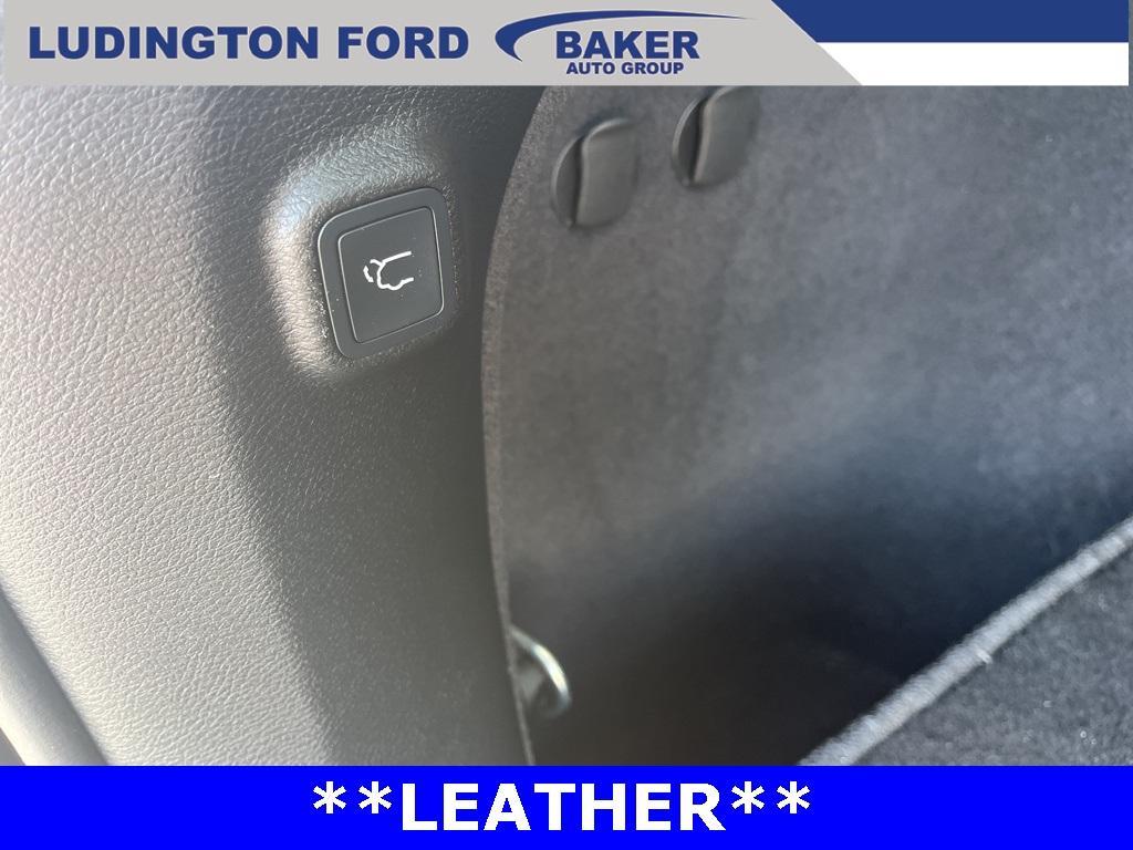 used 2022 Jeep Cherokee car, priced at $22,462
