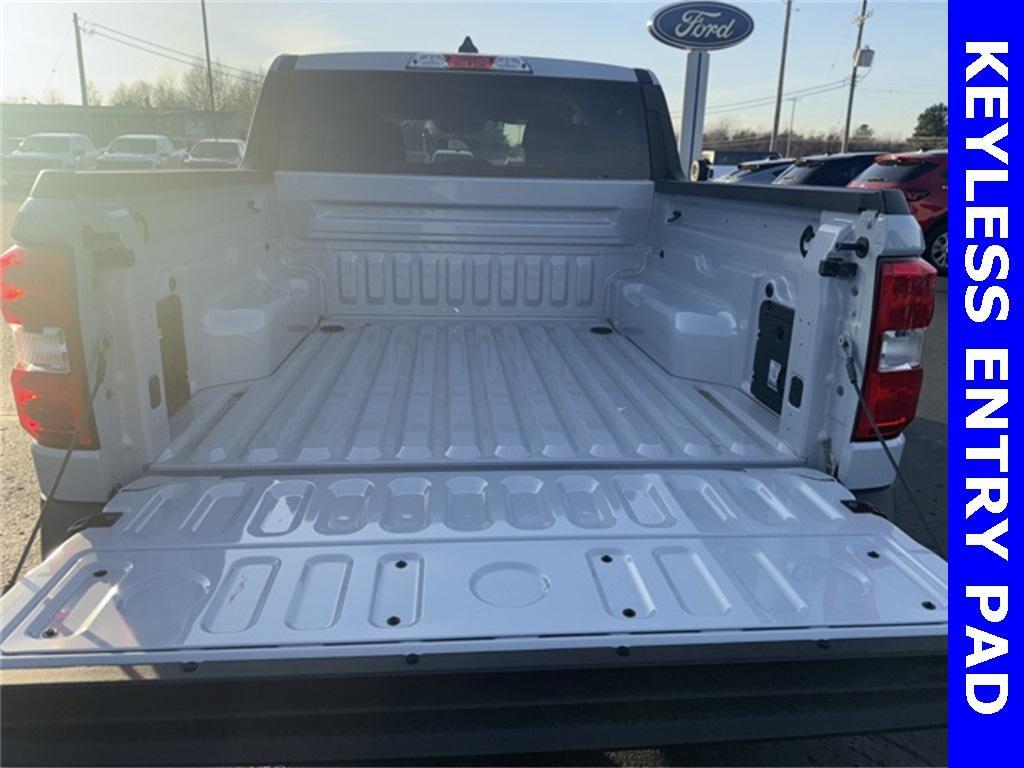 new 2025 Ford Maverick car, priced at $33,018