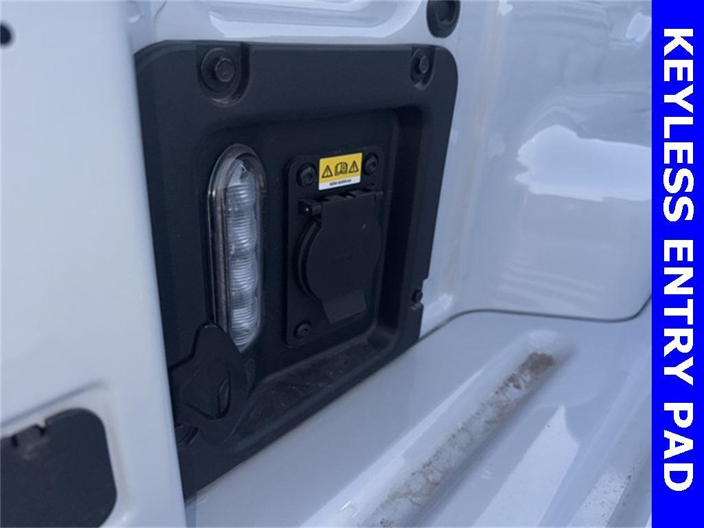 new 2025 Ford Maverick car, priced at $33,018