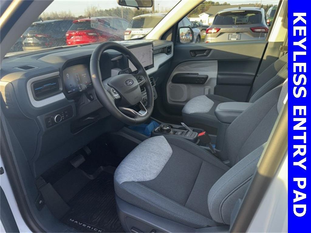 new 2025 Ford Maverick car, priced at $33,018