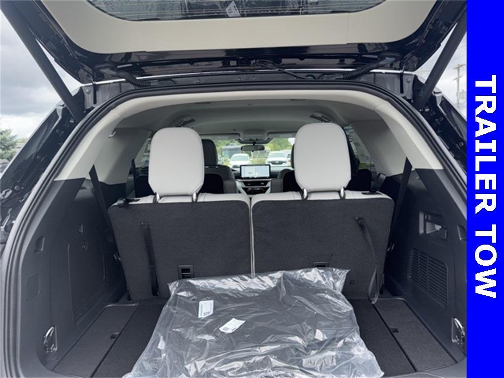 new 2025 Ford Explorer car, priced at $46,754