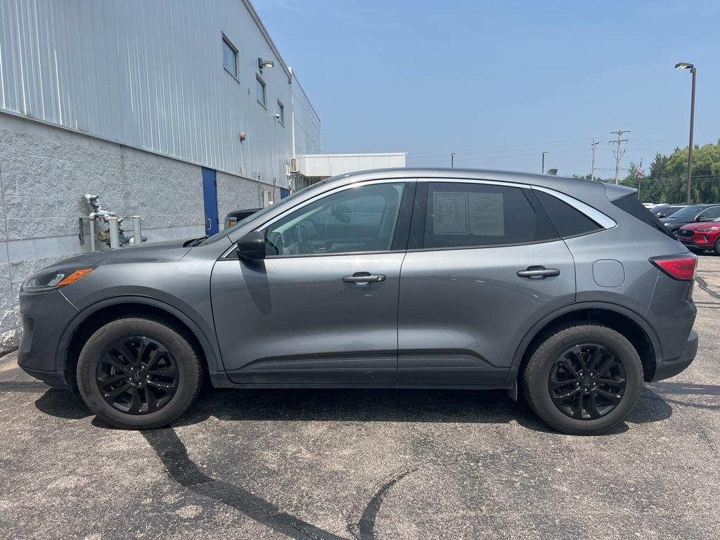 used 2022 Ford Escape car, priced at $20,895