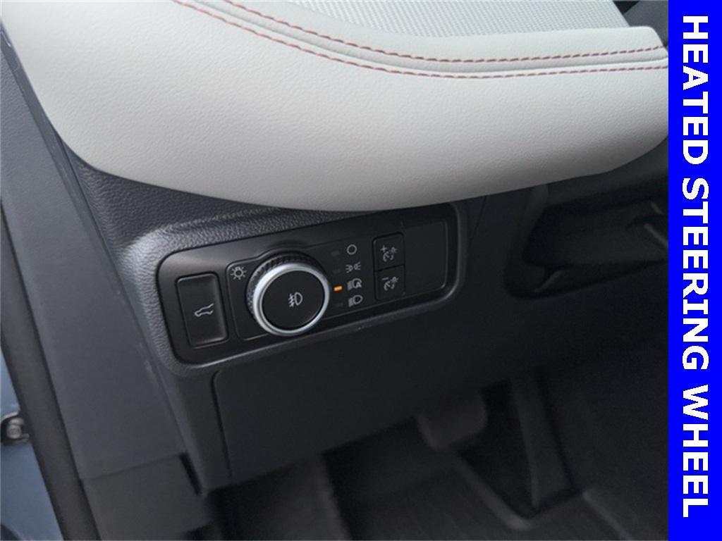 new 2025 Ford Explorer car, priced at $47,744