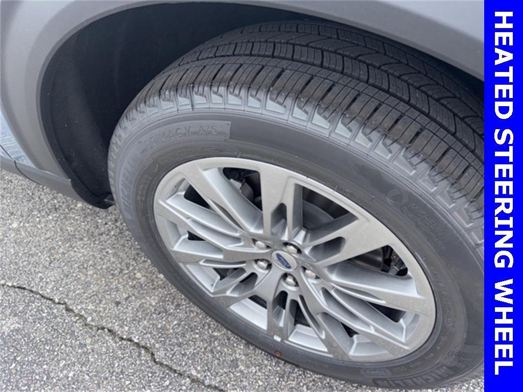 new 2025 Ford Explorer car, priced at $47,744