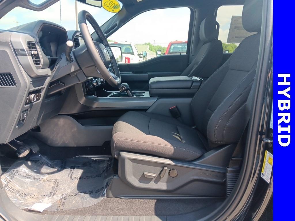 new 2025 Ford F-150 car, priced at $61,029