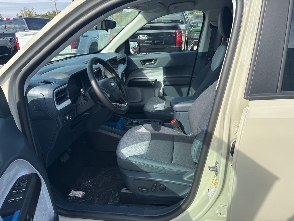 new 2025 Ford Maverick car, priced at $34,577