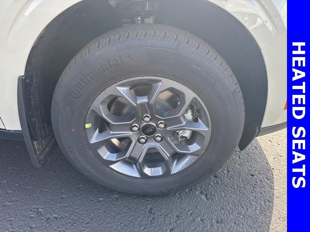 new 2025 Ford Maverick car, priced at $34,577