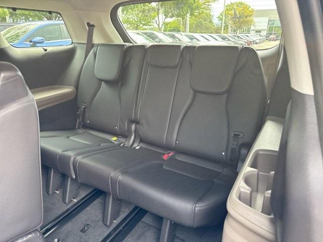 new 2025 Kia Carnival car, priced at $42,090