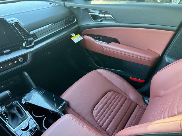 new 2025 Kia Sportage car, priced at $32,989