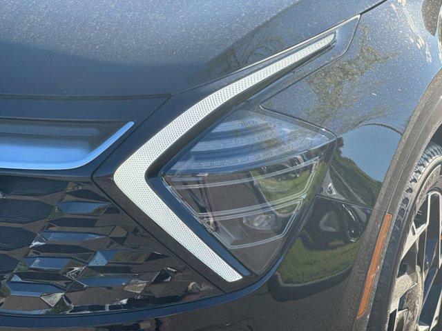new 2025 Kia Sportage car, priced at $32,989