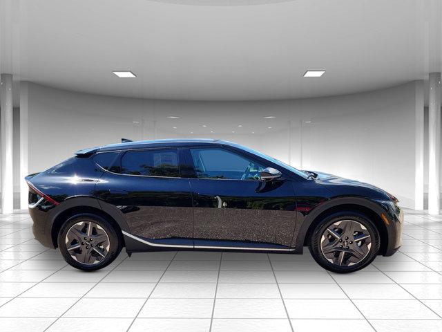 new 2025 Kia EV6 car, priced at $39,905