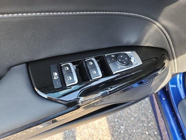 new 2025 Kia K5 car, priced at $27,614