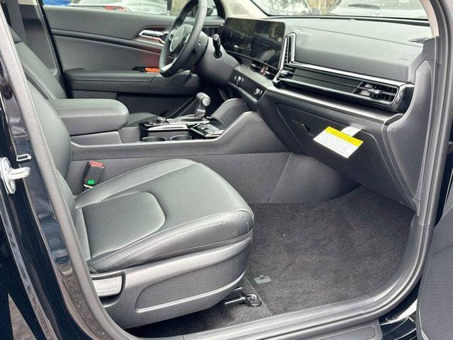 new 2025 Kia Sportage car, priced at $30,066