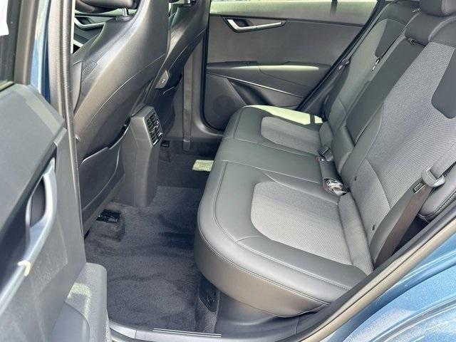 new 2025 Kia Niro car, priced at $31,485
