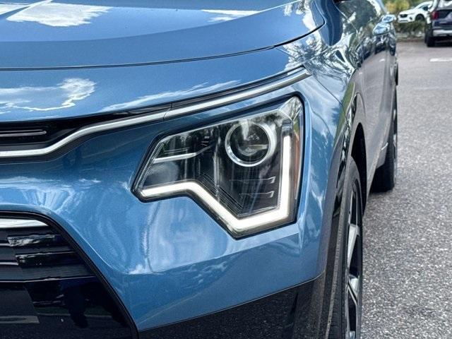 new 2025 Kia Niro car, priced at $31,485
