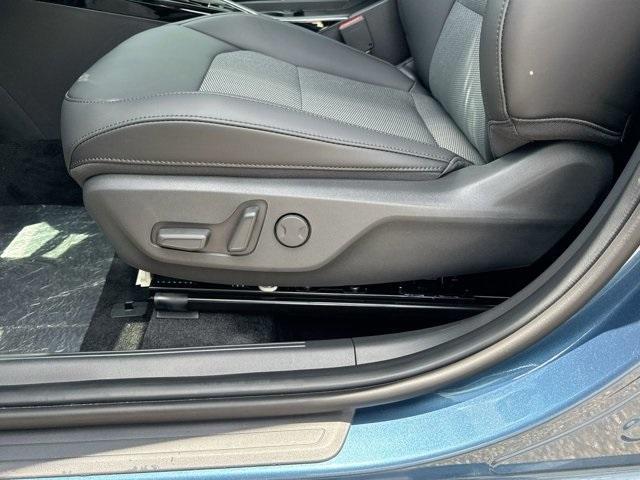 new 2025 Kia Niro car, priced at $31,485