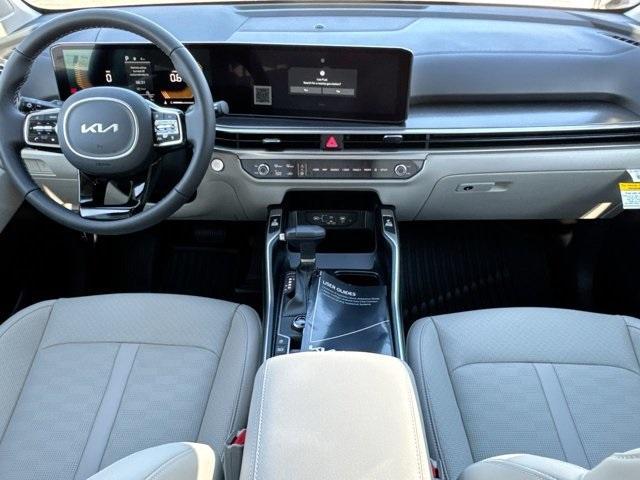new 2025 Kia Sorento car, priced at $35,448