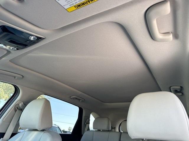 new 2025 Kia Sorento car, priced at $35,448