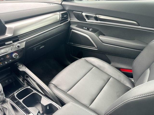 new 2025 Kia Telluride car, priced at $42,530