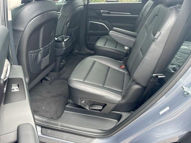 new 2025 Kia Telluride car, priced at $42,530