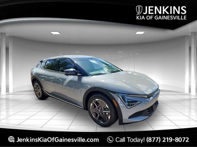 new 2025 Kia EV6 car, priced at $40,880