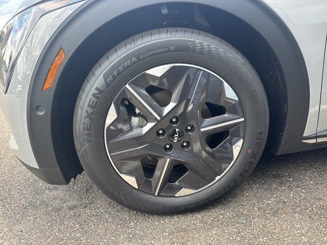 new 2025 Kia EV6 car, priced at $45,880