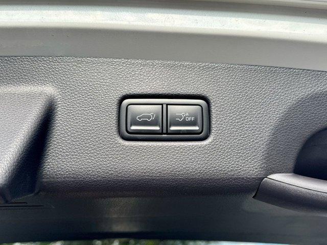 new 2025 Kia Carnival Hybrid car, priced at $44,130