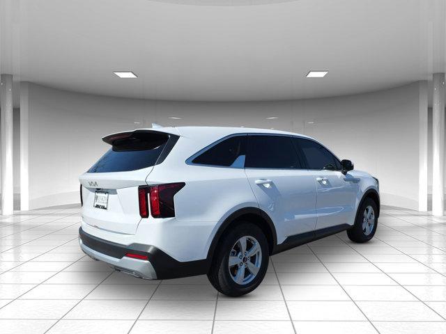 new 2025 Kia Sorento car, priced at $30,368