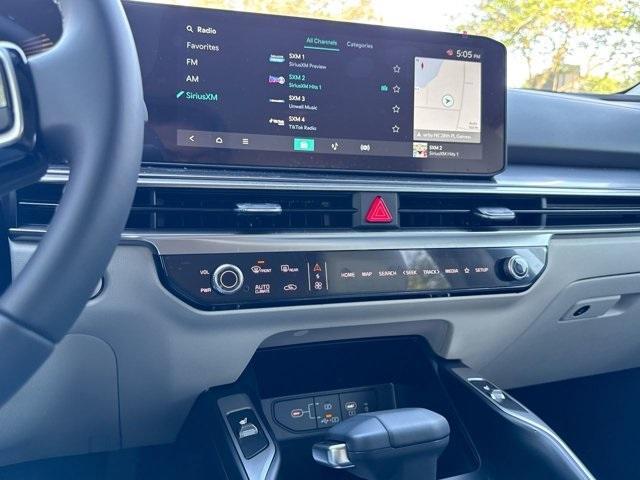 new 2025 Kia Sorento car, priced at $35,823