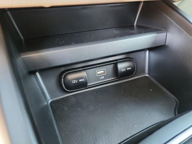 new 2025 Kia Soul car, priced at $22,405