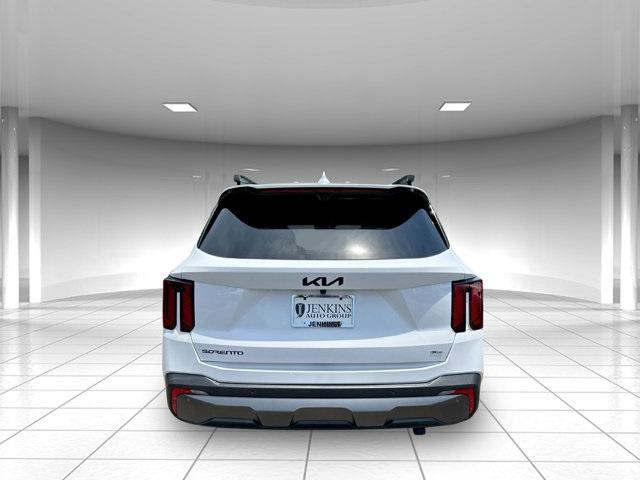 new 2025 Kia Sorento car, priced at $42,912