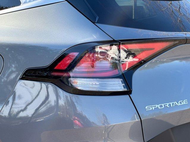 new 2025 Kia Sportage car, priced at $28,647