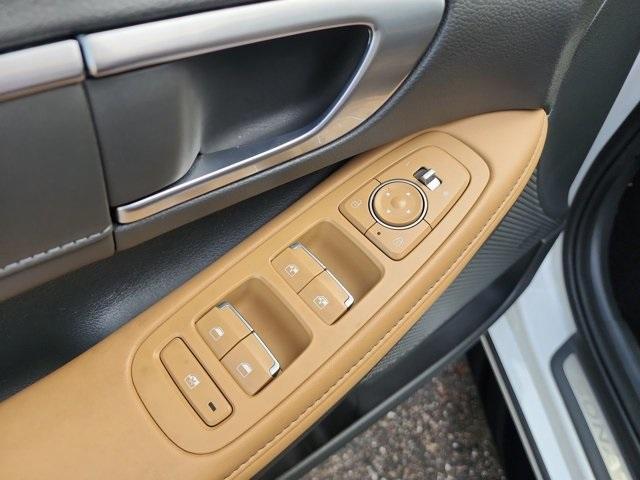 used 2021 Hyundai Sonata Hybrid car, priced at $24,499