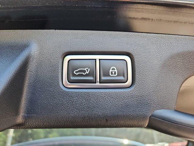 used 2023 Kia Sorento Hybrid car, priced at $31,990