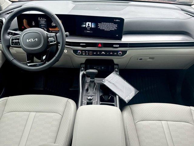 new 2025 Kia Sorento car, priced at $34,219