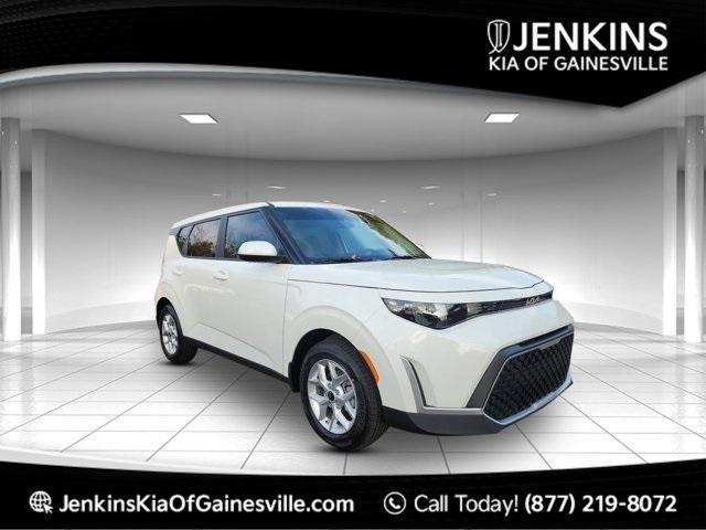 new 2025 Kia Soul car, priced at $22,220