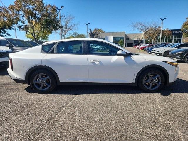 new 2025 Kia K4 car, priced at $24,470