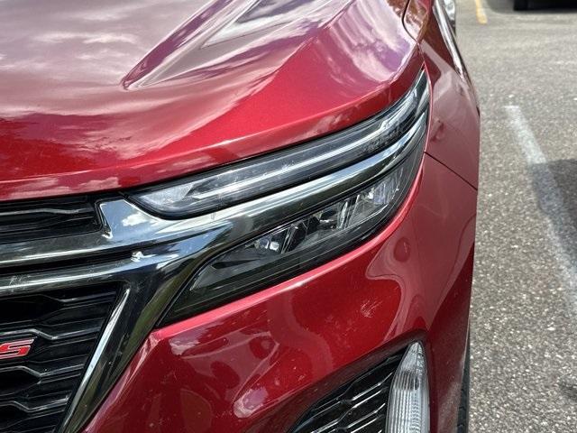 used 2022 Chevrolet Equinox car, priced at $21,630