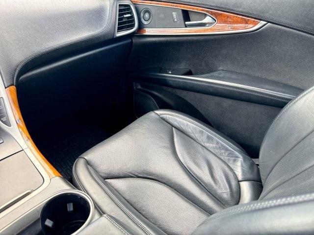 used 2019 Lincoln Nautilus car, priced at $21,668