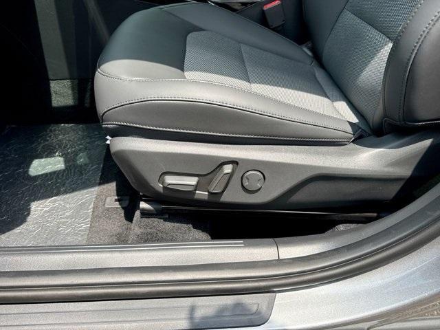 new 2025 Kia Niro car, priced at $31,230