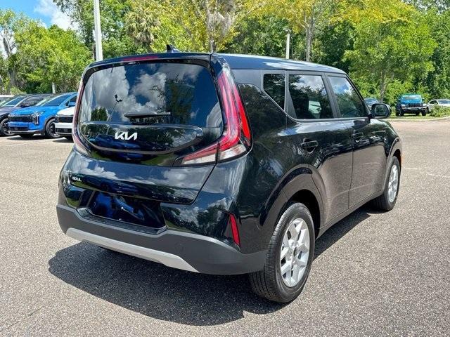 new 2025 Kia Soul car, priced at $22,875