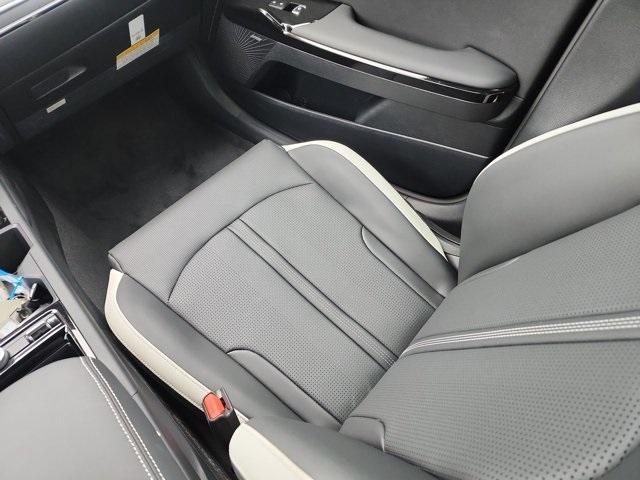 new 2025 Kia K5 car, priced at $30,271